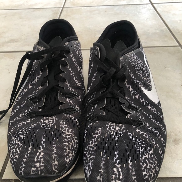 Nike Running Shoes - Picture 4 of 4